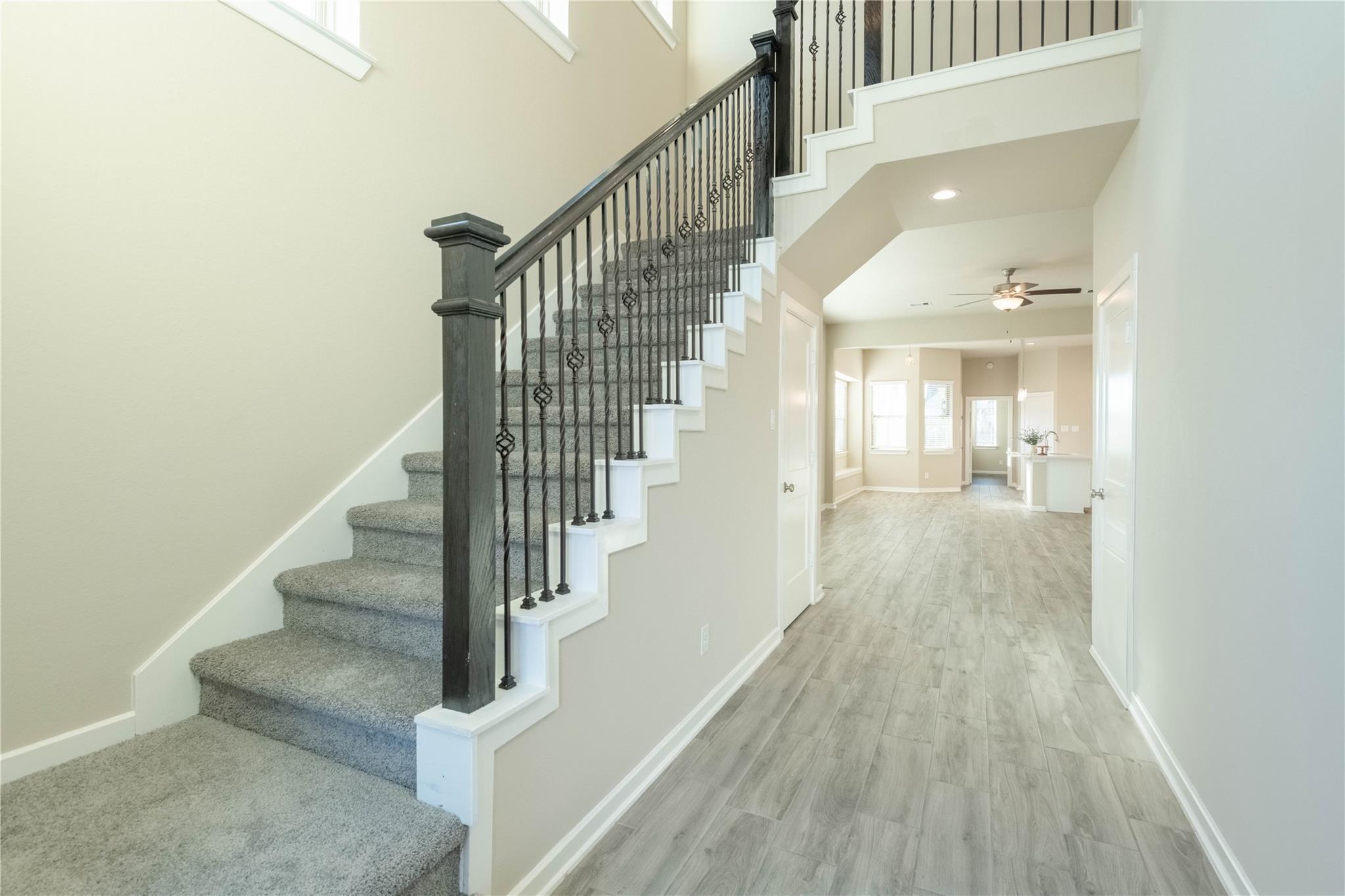 7011 Winterberry Glen Lane