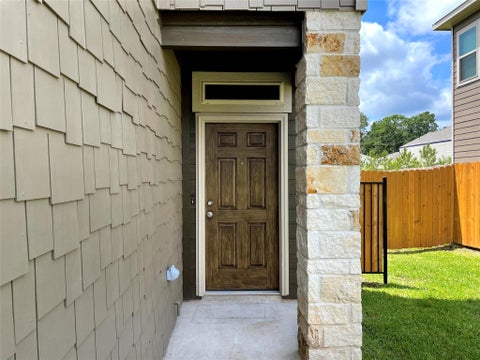 Multifamily For Rent - 101 Wickersham #B<br/> Conroe, TX 77304