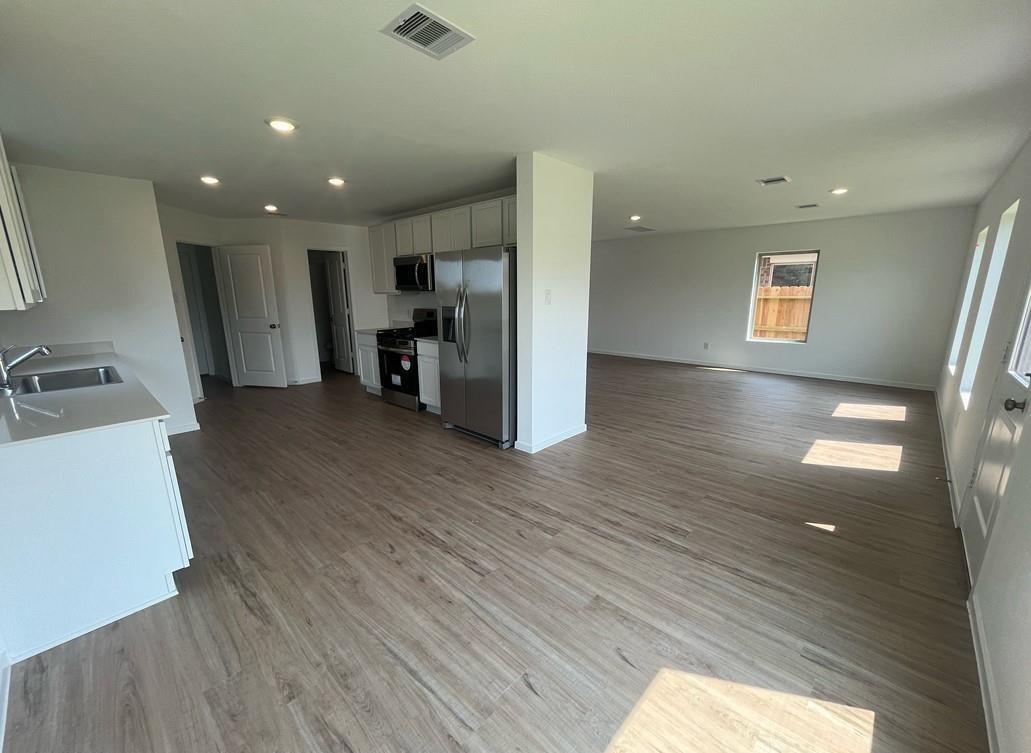 10910 Tawny Ridge