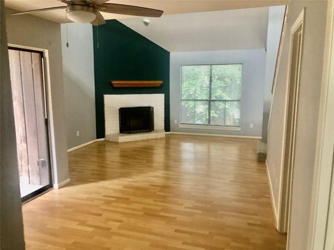 Photo of 3150 Walnut Bend Lane #618, Houston, TX 77042 (MLS # 27576547)