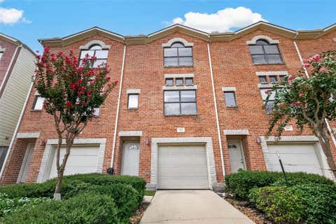 Photo of 3501 Link Valley Drive #303, Houston, TX 77025 (MLS # 37167171)