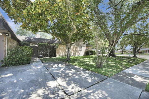 Tiny photo for 6714 Winkleman Road, Houston, TX 77083 (MLS # 69332196)