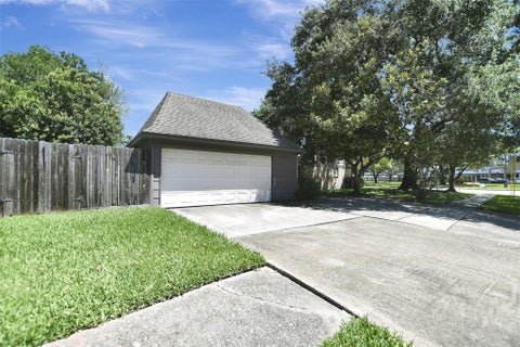 Tiny photo for 6714 Winkleman Road, Houston, TX 77083 (MLS # 69332196)