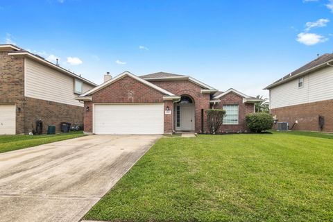 Photo of 9210 Wichita Drive, La Porte, TX 77571 (MLS # 64786777)