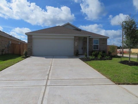 Photo of 13515 Willow Fir Drive, Montgomery, TX 77316 (MLS # 21956544)