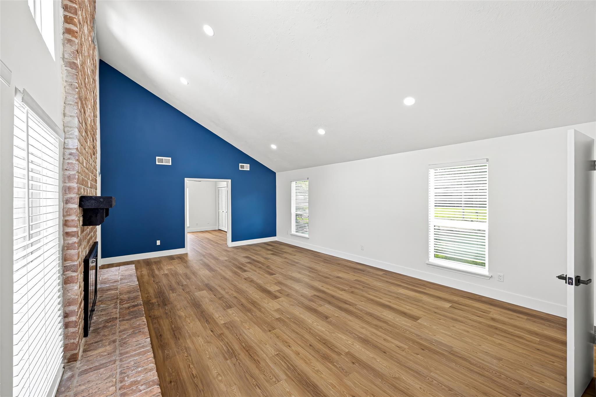 12210 Waldemar Drive