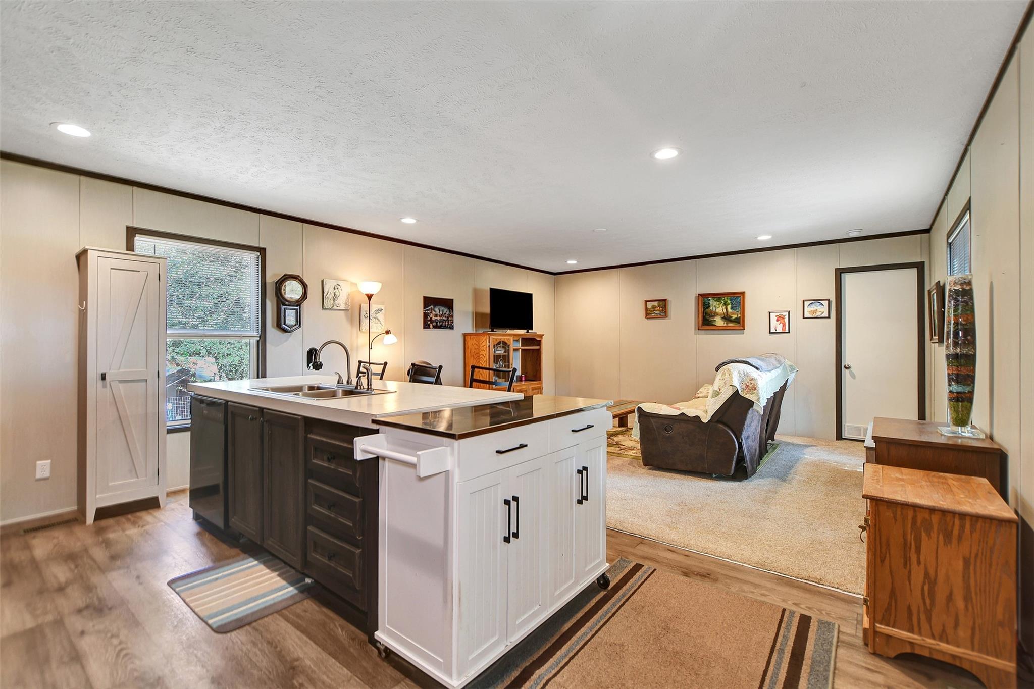 25765 Tyler Park