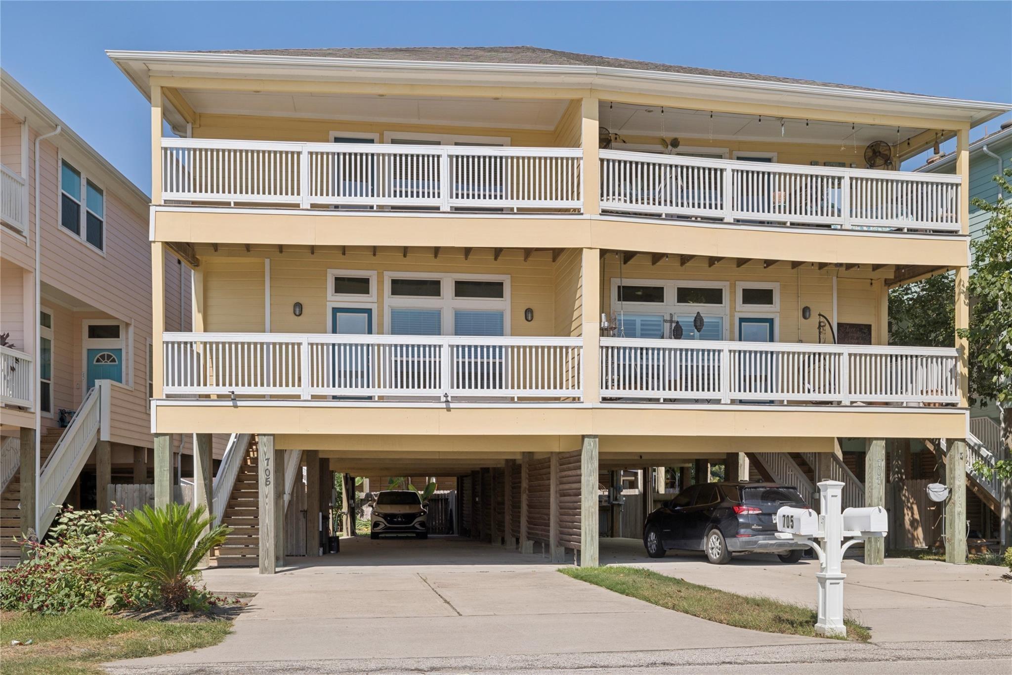 705 N Bayshore Drive