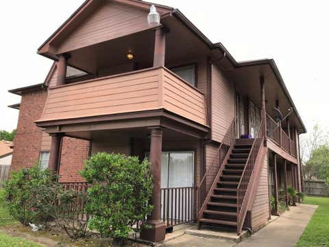 Photo of 11507 Nobility Drive #B, Stafford, TX 77477 (MLS # 31027641)