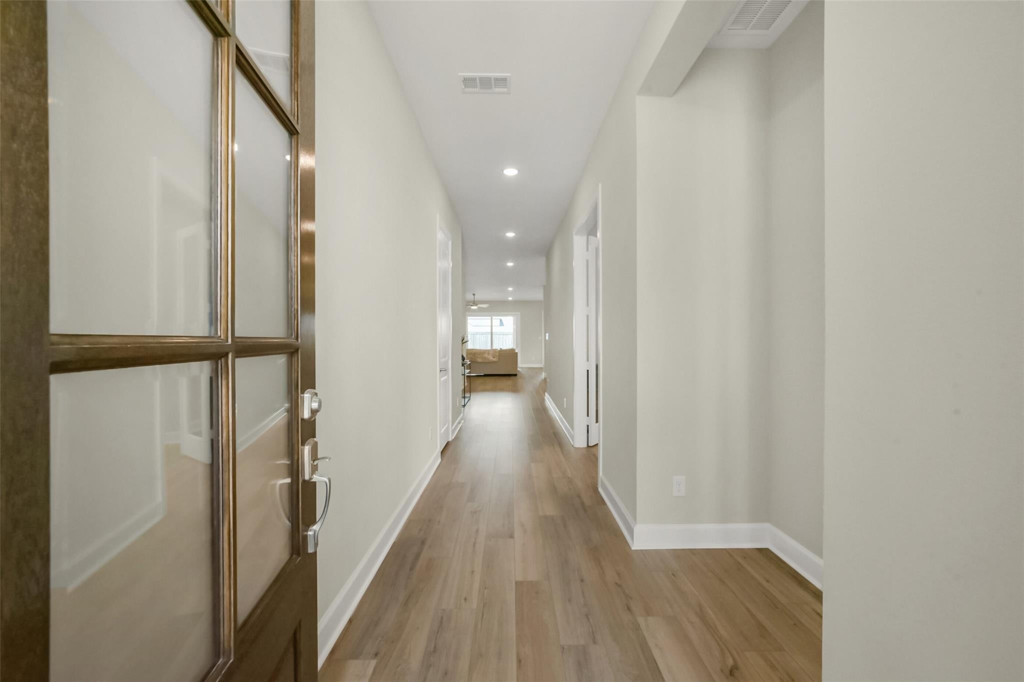 1702 Spring View