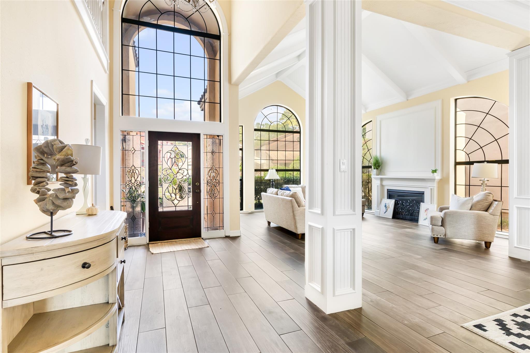 16 Kingwood Villas Court