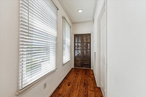 Tiny photo for 2207 Dunraven Lane, Houston, TX 77019 (MLS # 88773972)