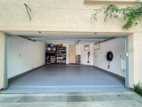 Tiny photo for 2207 Dunraven Lane, Houston, TX 77019 (MLS # 88773972)