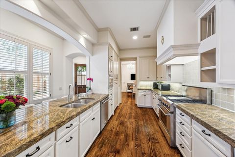 Tiny photo for 2207 Dunraven Lane, Houston, TX 77019 (MLS # 88773972)