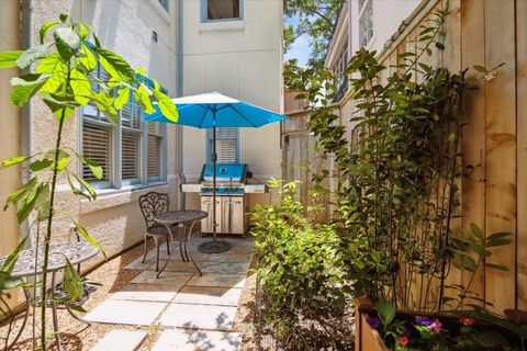 Tiny photo for 2207 Dunraven Lane, Houston, TX 77019 (MLS # 88773972)