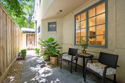 Tiny photo for 2207 Dunraven Lane, Houston, TX 77019 (MLS # 88773972)