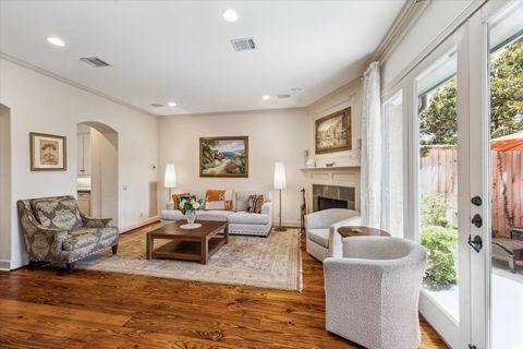 Tiny photo for 2207 Dunraven Lane, Houston, TX 77019 (MLS # 88773972)