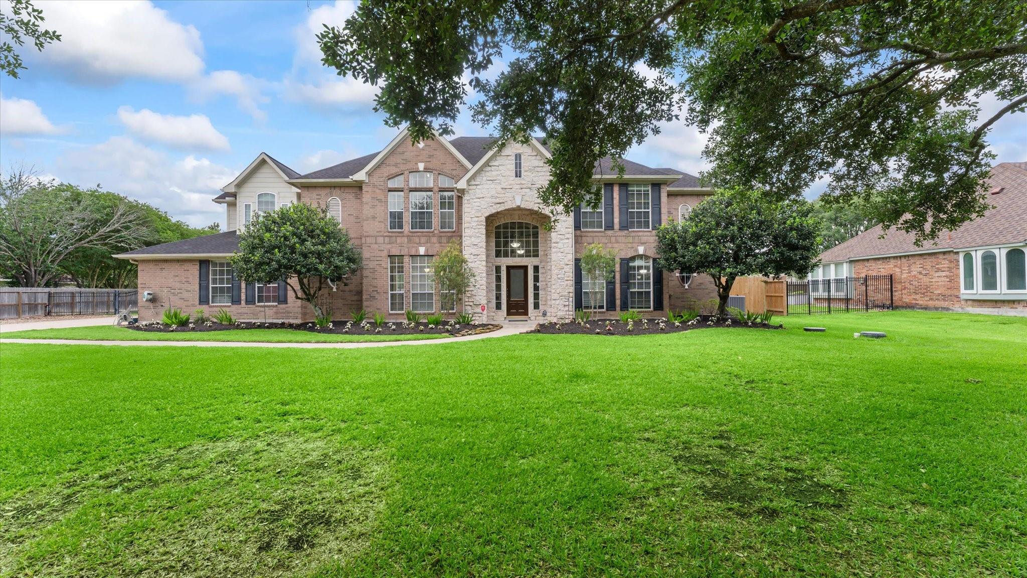 17319 Hill Lakes Court