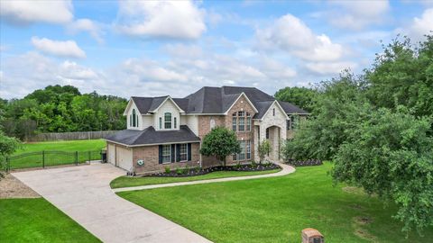 Photo of 17319 Hill Lakes Court, Cypress, TX 77429 (MLS # 74413304)