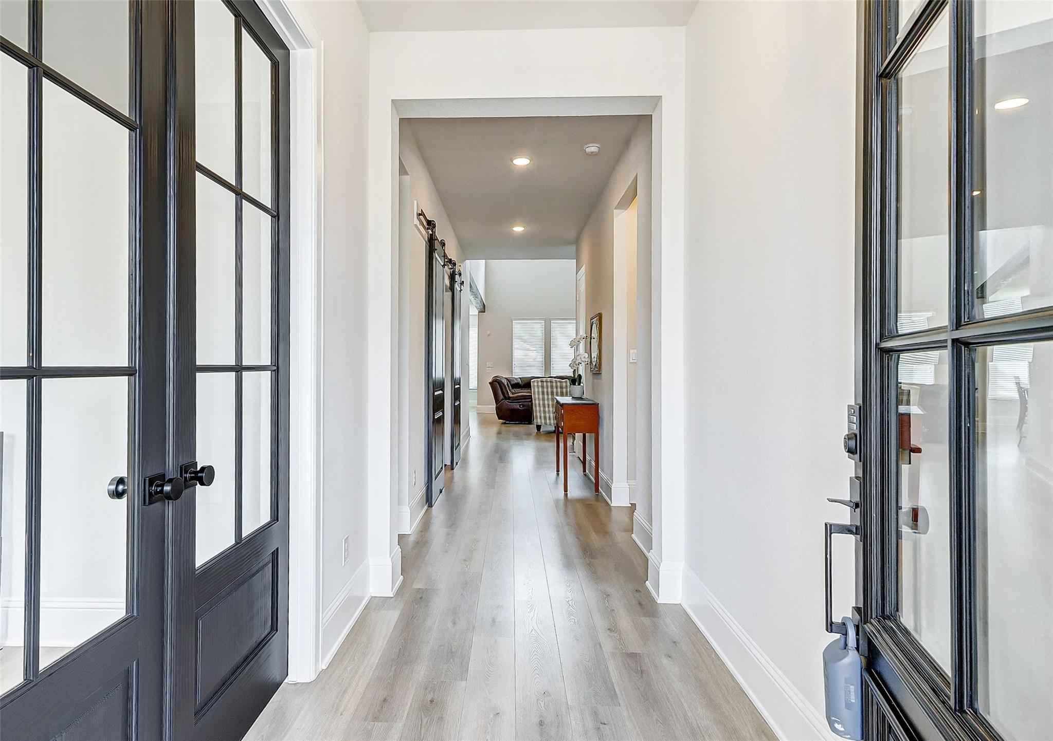 5318 Streamside Trail
