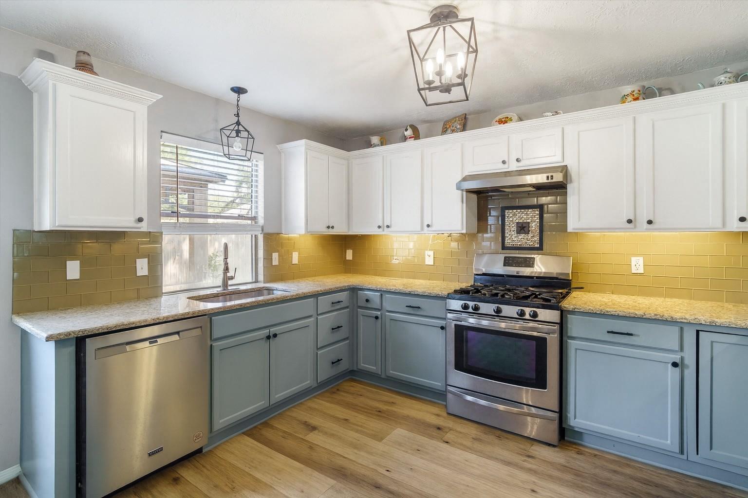 1707 Oak Valley Drive