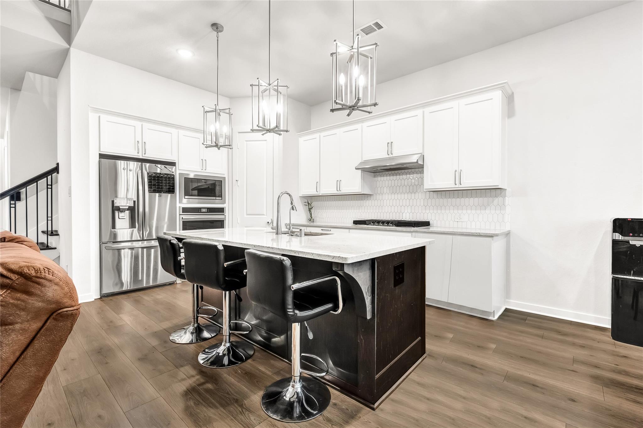 24918 Hibiscus Garden Way