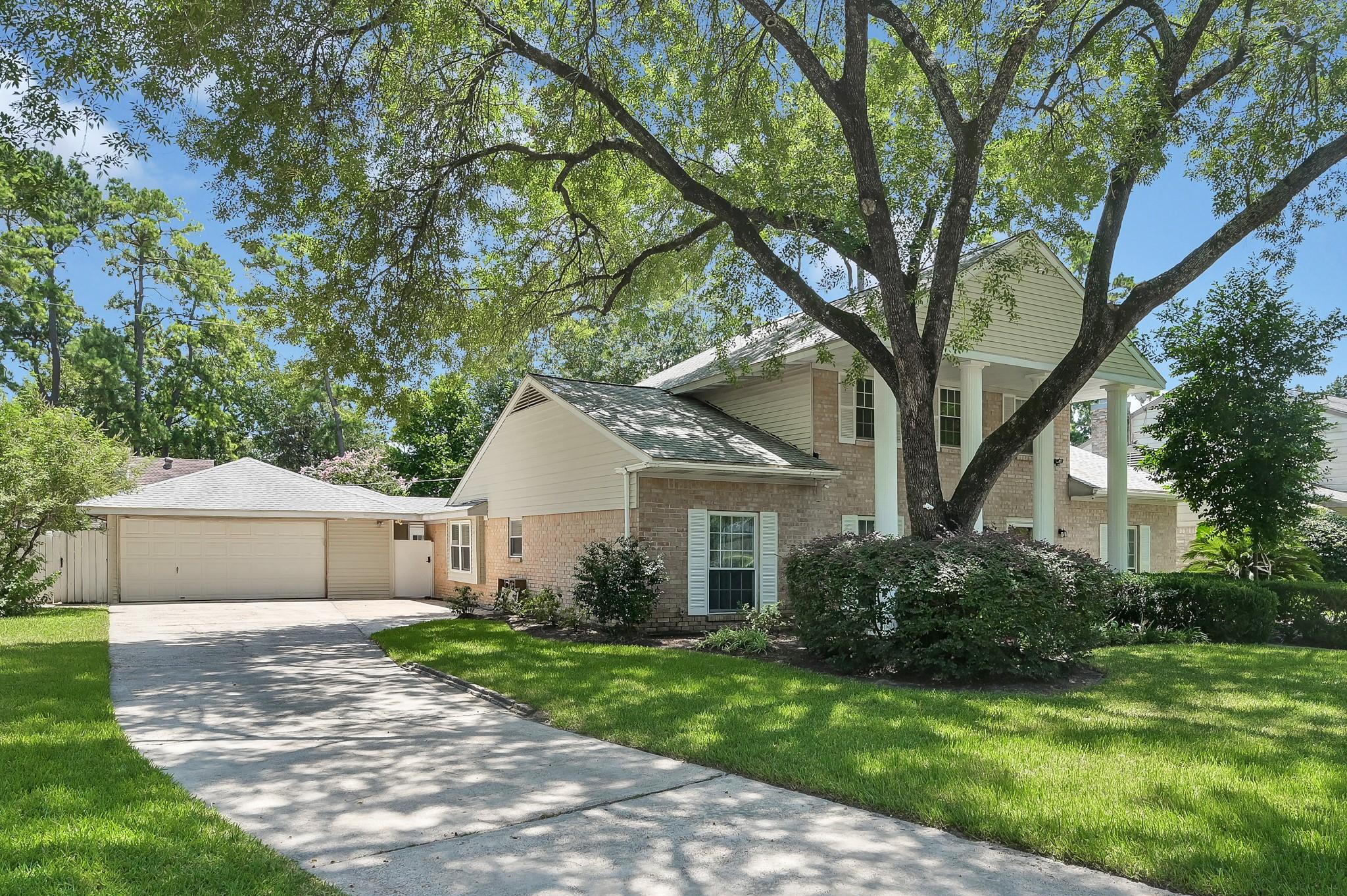 25606 Pecan Valley Circle