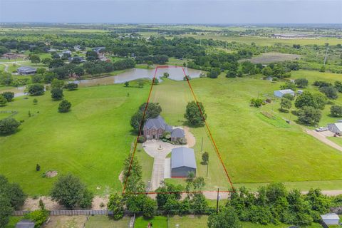 Photo of 2058 Sally Gail Lane, Sealy, TX 77474 (MLS # 45366233)