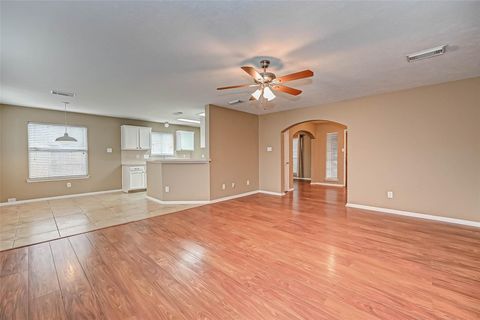 Tiny photo for 2807 Burgess Hill Court, Pearland, TX 77584 (MLS # 7934037)
