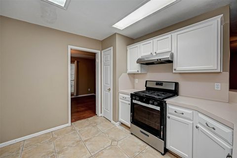 Tiny photo for 2807 Burgess Hill Court, Pearland, TX 77584 (MLS # 7934037)