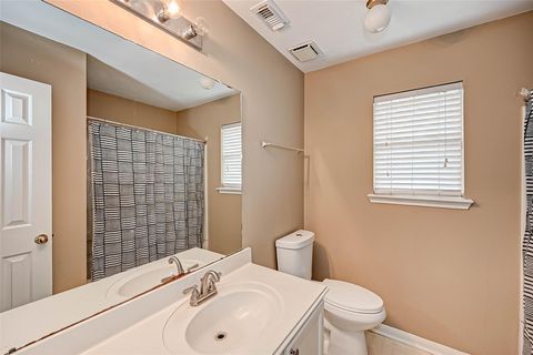 Tiny photo for 2807 Burgess Hill Court, Pearland, TX 77584 (MLS # 7934037)