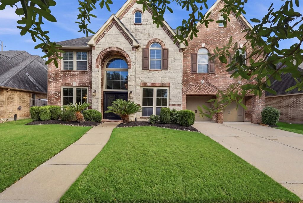 Photo of 4130 Clover Ridge Lane, Sugar Land, TX 77479 (MLS # 93503713)