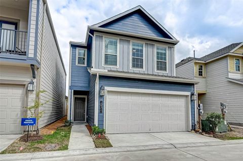 Photo of 10311 Harmon Smith Drive, Houston, TX 77025 (MLS # 17299645)
