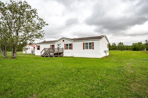 Photo of 520 County Road 688, Dayton, TX 77535 (MLS # 19800579) Photo of 520 County Road 688, Dayton, TX 77535 (MLS # 19800579)