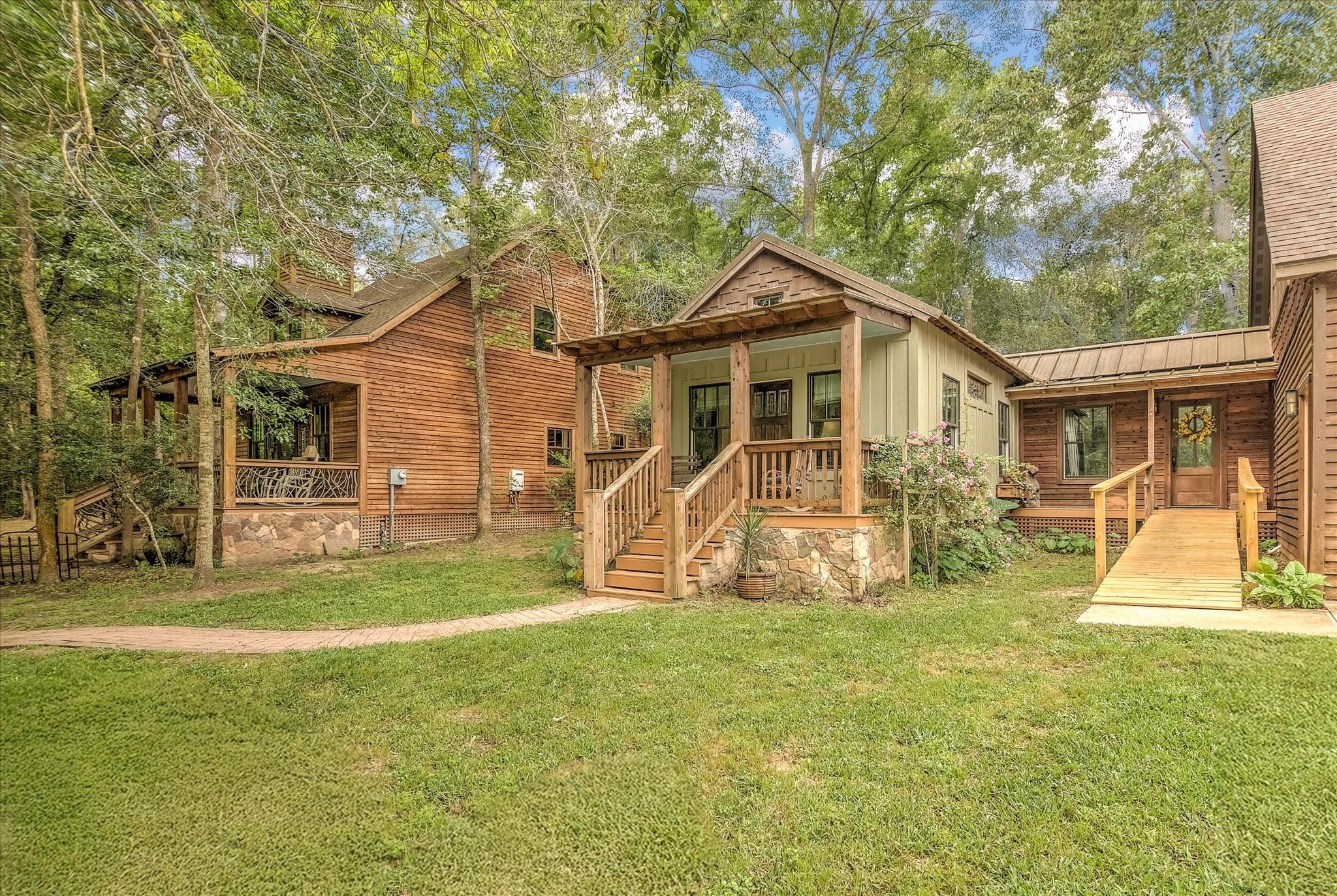 Dayton, Texas, 77535, United States, 3 Bedrooms Bedrooms, ,4 BathroomsBathrooms,Residential,Active,2042153