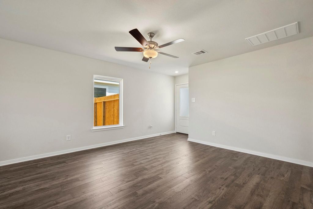 Photo of 10402 Red Cardinal Drive, Cleveland, TX 77328 (MLS # 98223647)