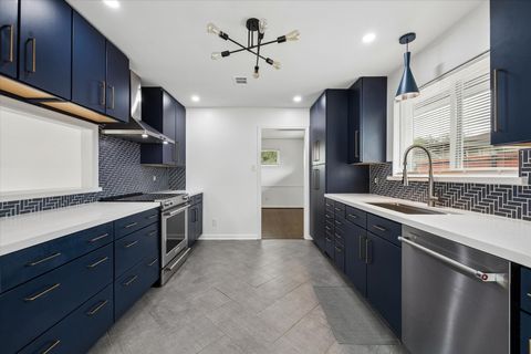 Tiny photo for 8527 Glenloch Drive, Houston, TX 77061 (MLS # 41616218)