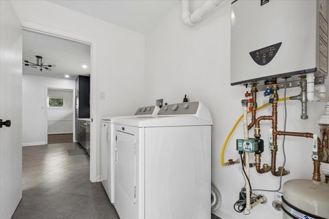 Tiny photo for 8527 Glenloch Drive, Houston, TX 77061 (MLS # 41616218)