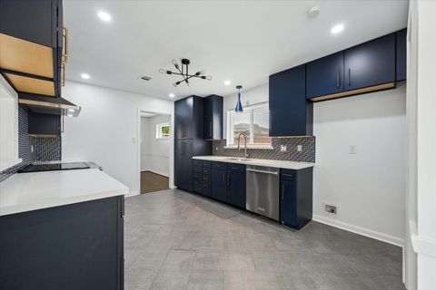 Tiny photo for 8527 Glenloch Drive, Houston, TX 77061 (MLS # 41616218)
