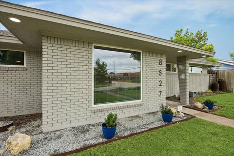 Tiny photo for 8527 Glenloch Drive, Houston, TX 77061 (MLS # 41616218)