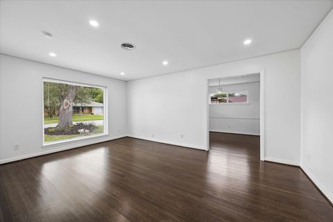 Tiny photo for 8527 Glenloch Drive, Houston, TX 77061 (MLS # 41616218)