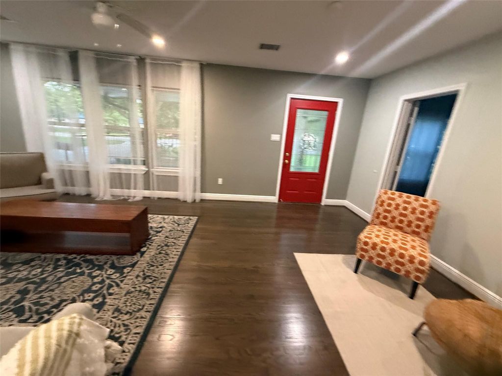 Photo of 7135 Cayton Street, Houston, TX 77061 (MLS # 78834609)