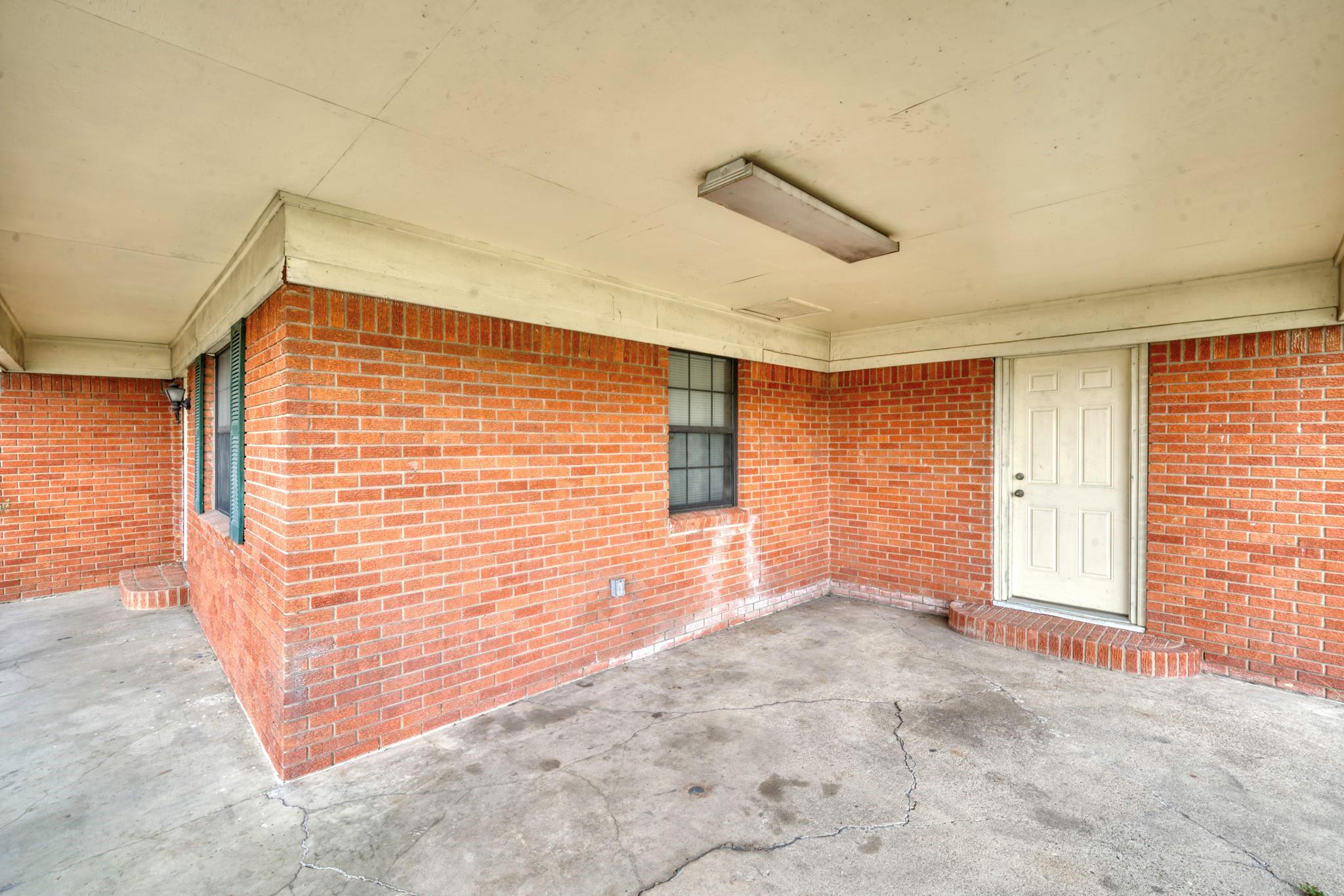 13300 Hwy 21 W Avenue