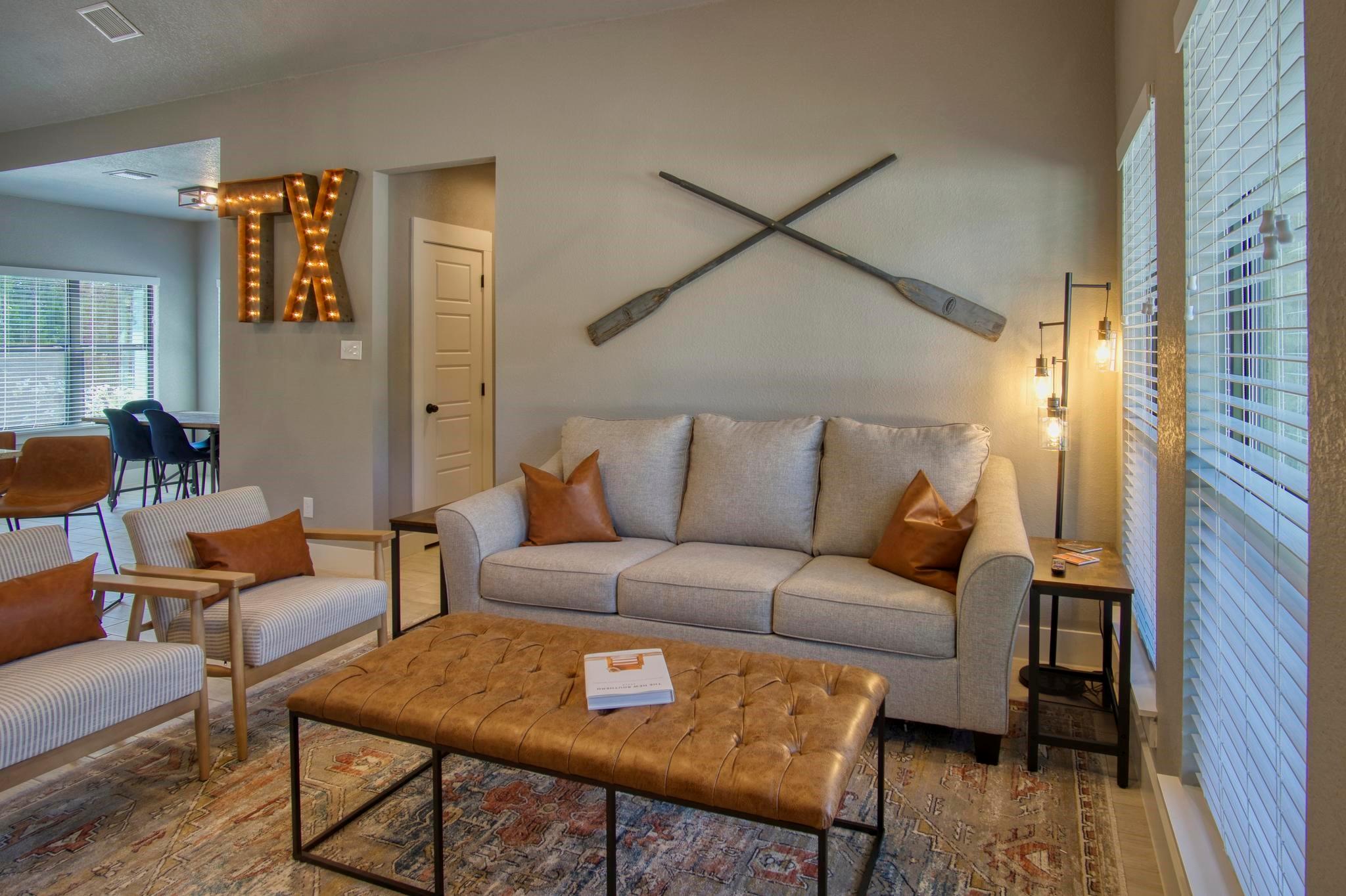 1112 Green Hill Drive