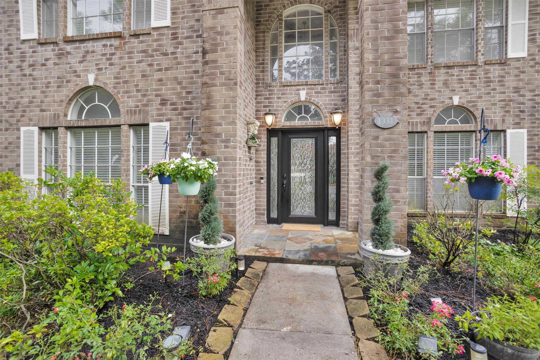 1331 Edenderry Lane