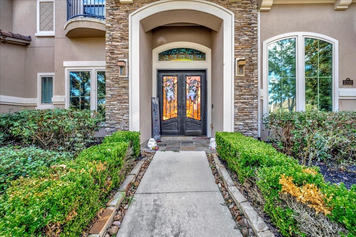 1310 Tamina Pass Lane