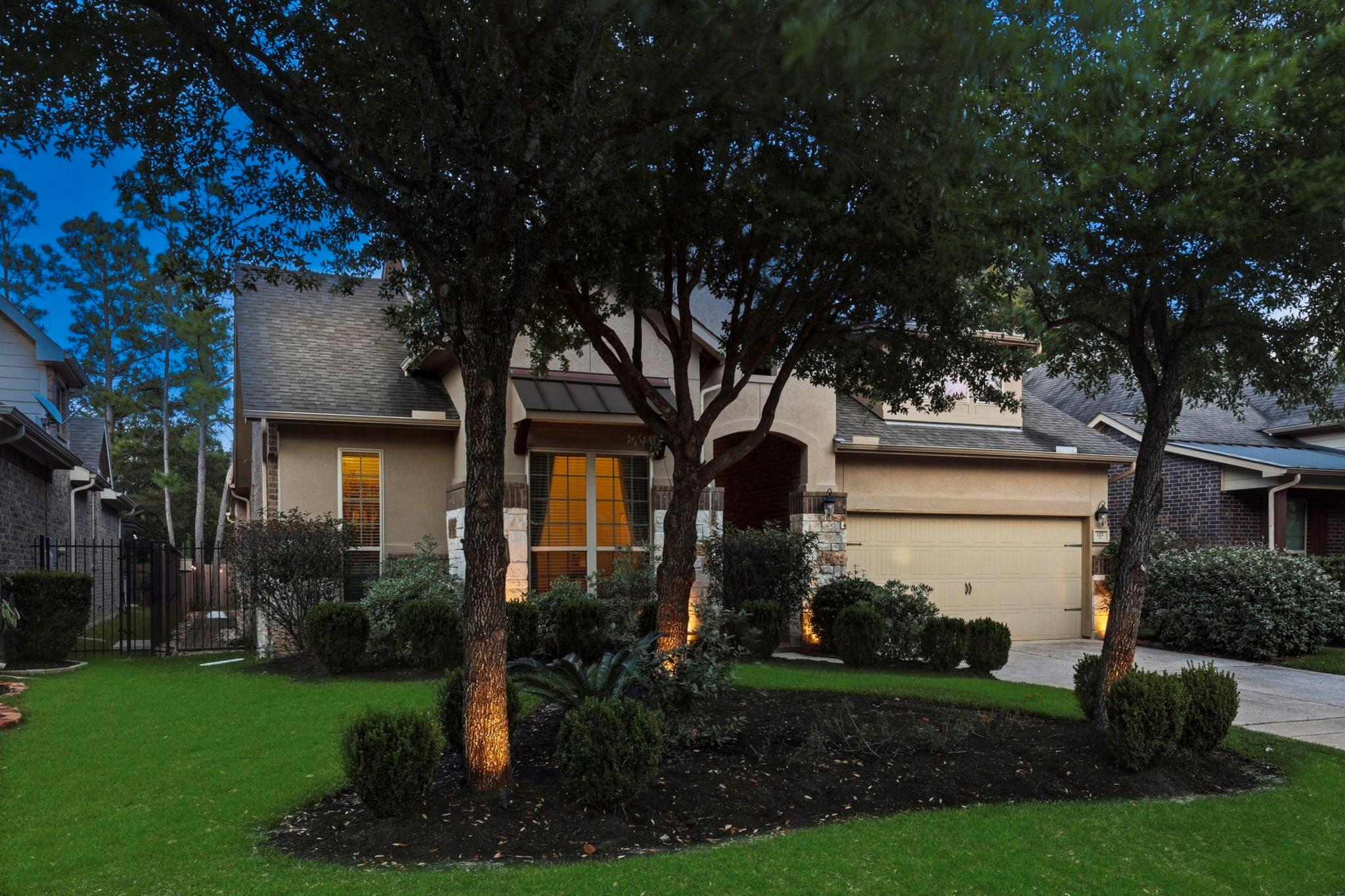 127 Lindenberry Circle