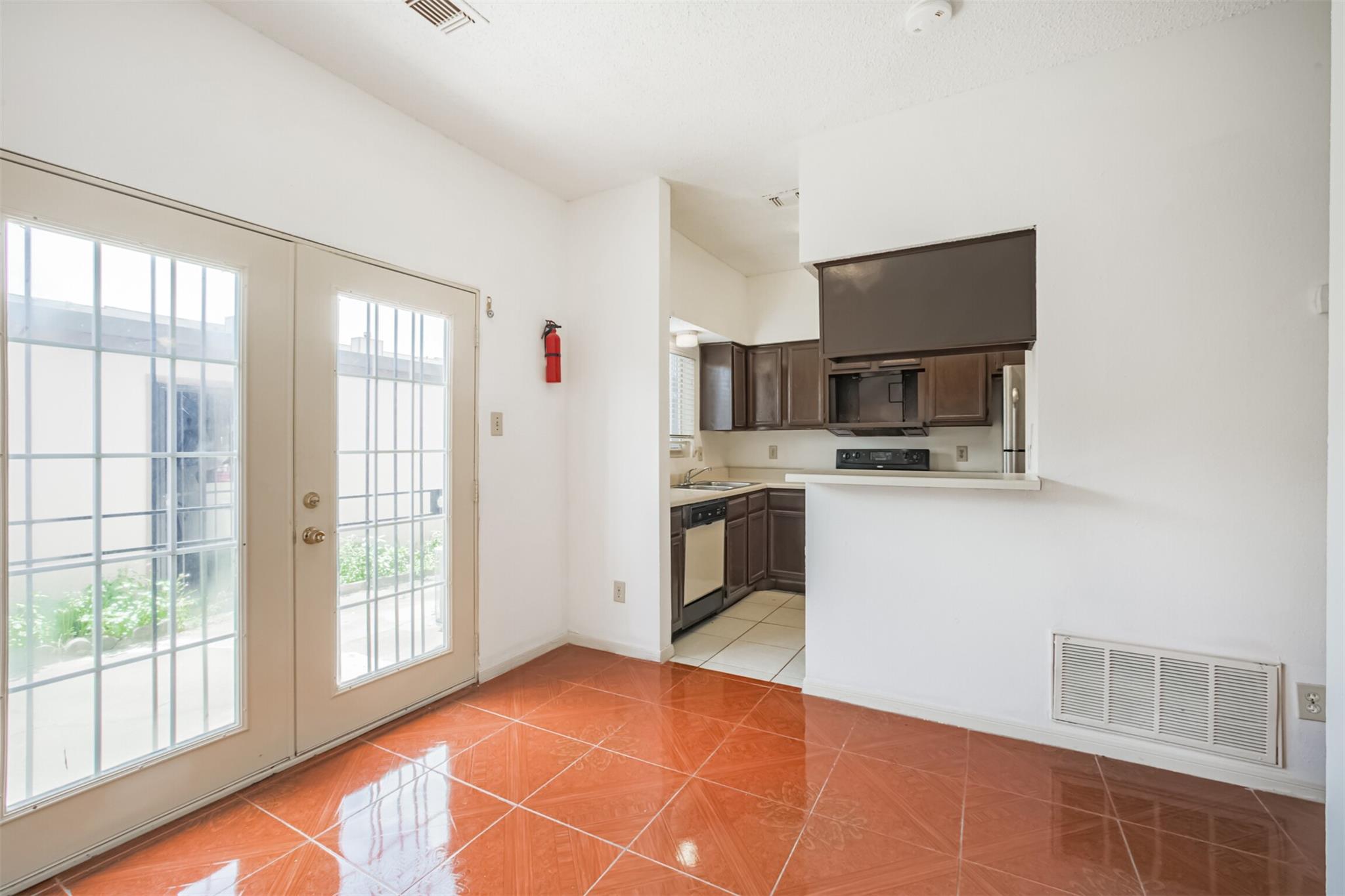 12500 Brookglade Circle 206