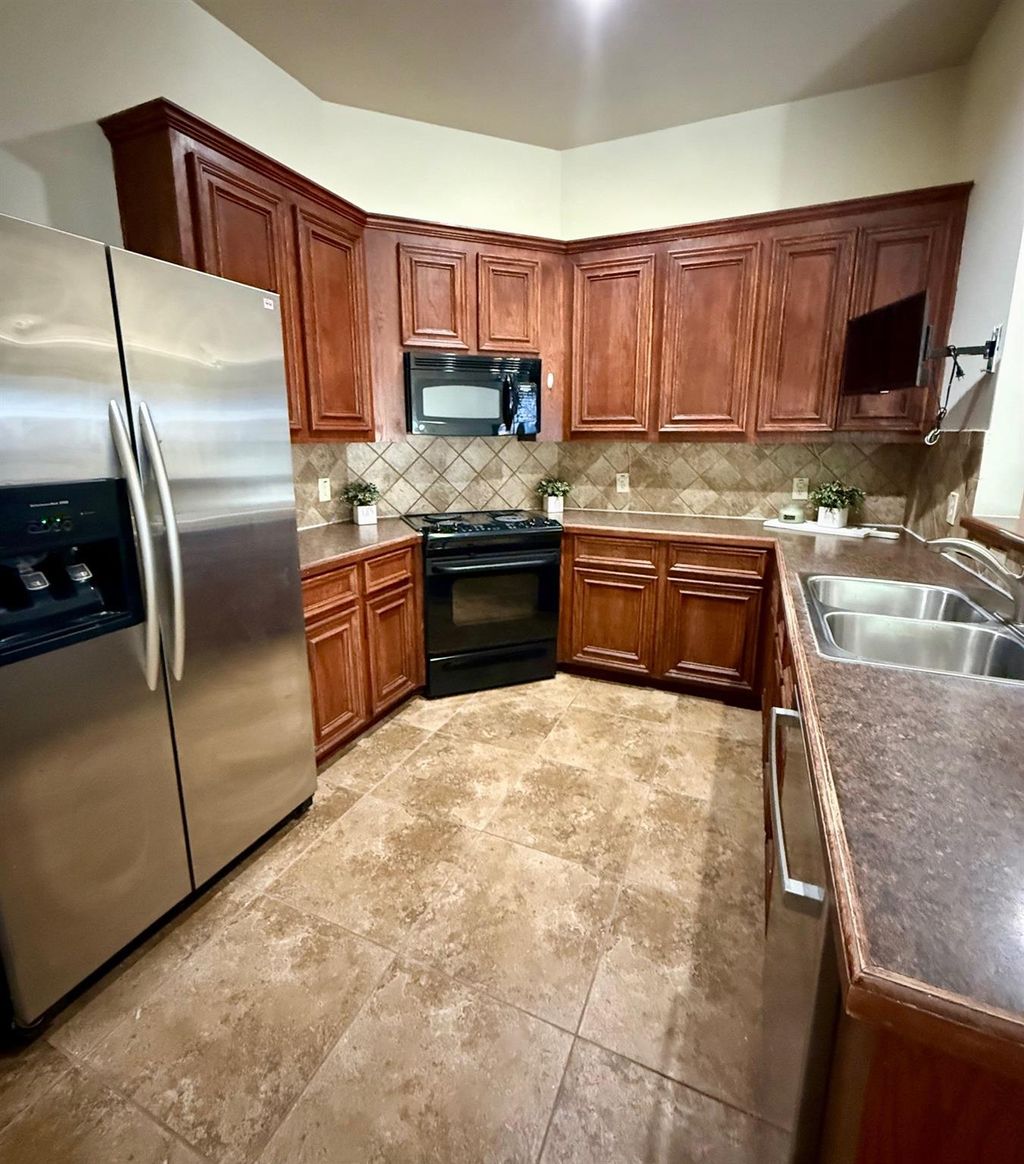 Photo of 11139 Pembroke Ridge Drive, Houston, TX 77065 (MLS # 17619039)