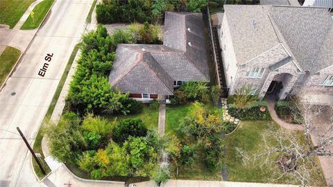 Vacant Land For Sale - 851 Jaquet Drive<br/> Bellaire, TX 77401